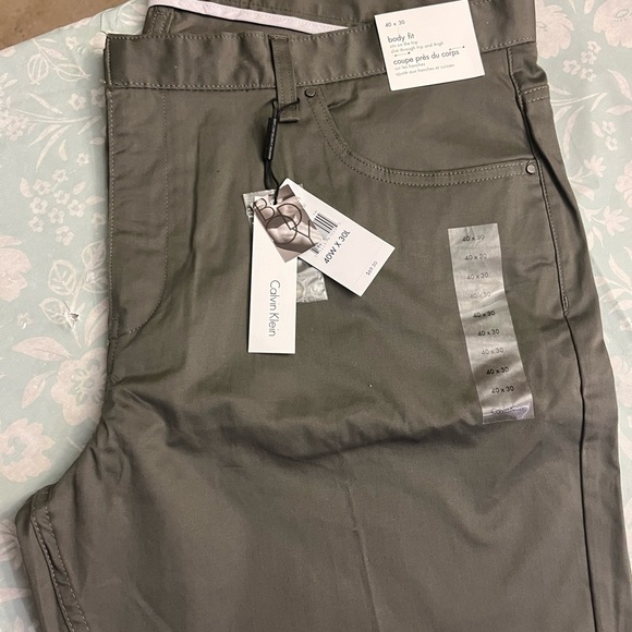 Calvin Klein Men's Gray Pants - Picture 1 of 5